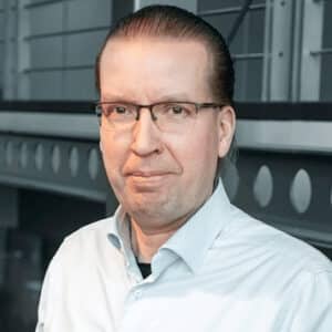 Oy Maanterä Ab, Pohjanmaan Rakennuspelti Oy ja Pemamek Oy.