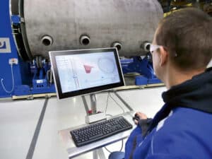 Robottihitsaus kehittyy voimakkaasti.