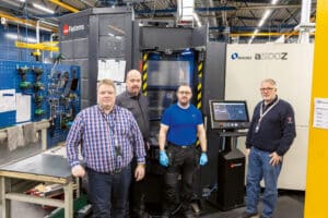 TeknoCompin automatisoitu 5-akselinen työstökeskus tarjoaa moninkertaista tehokkuutta.